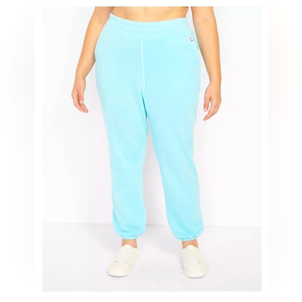 Lane Bryant 
LIVI Mid-Rise French Terry Jogger
Size: 18/20
Leisure Time Blue